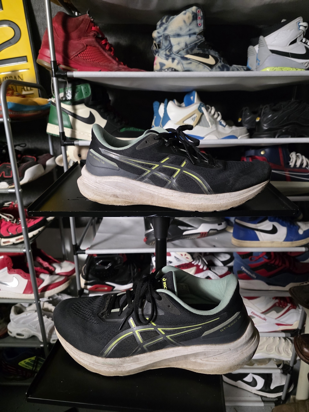 🔥 ASICS GT-1000 Men Size 10 Black Running Shoes with Lime Teal Accents